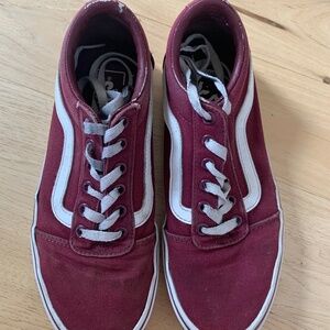 Women's Maroon Vans Shoes Size 8